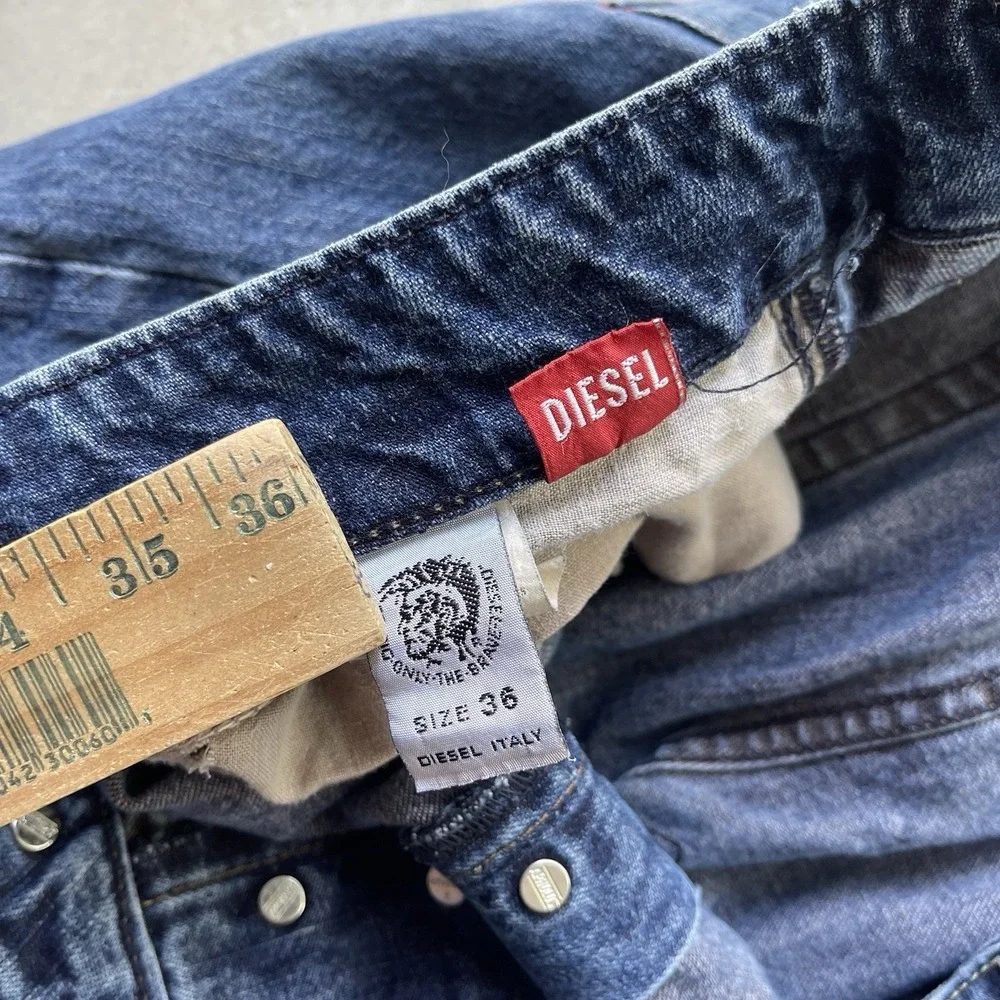 Vintage Diesel Straight Bootcut Dark Jeans Japanese Y2K Style Size 36 Button Fly